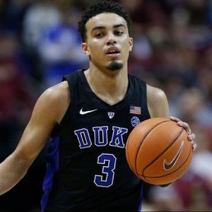 Meet your Posher, Devin